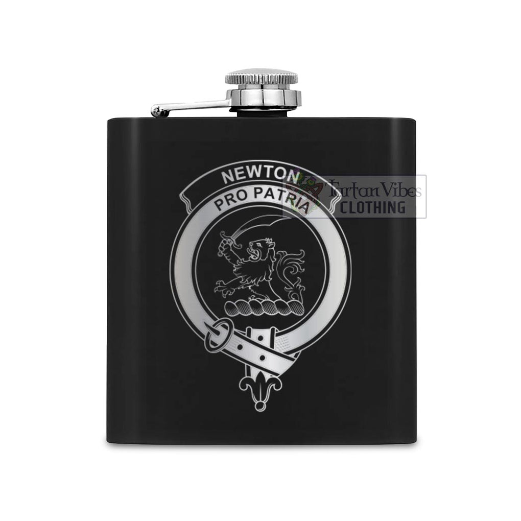 Tartan Vibes Clothing Newton Crest Hip Flask Set 7oz Black Stainless Steel with A Gift Box