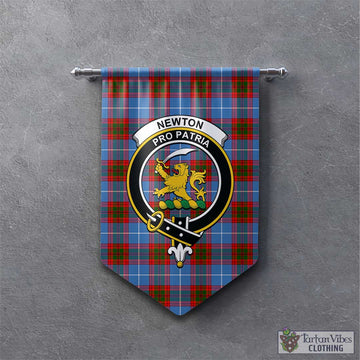 Newton Tartan Gonfalon, Tartan Banner with Family Crest