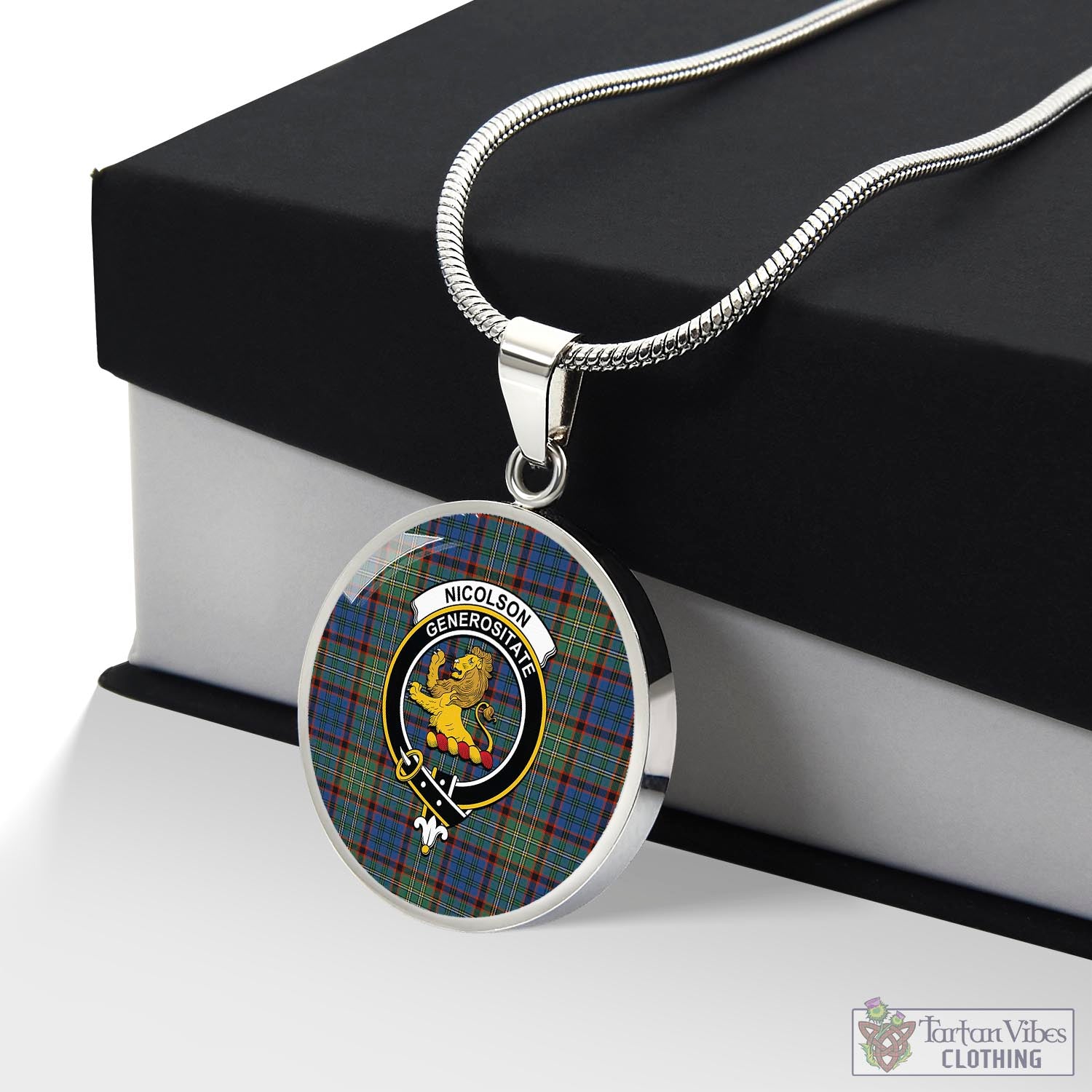 Tartan Vibes Clothing Nicolson Hunting Ancient Tartan Circle Necklace with Family Crest