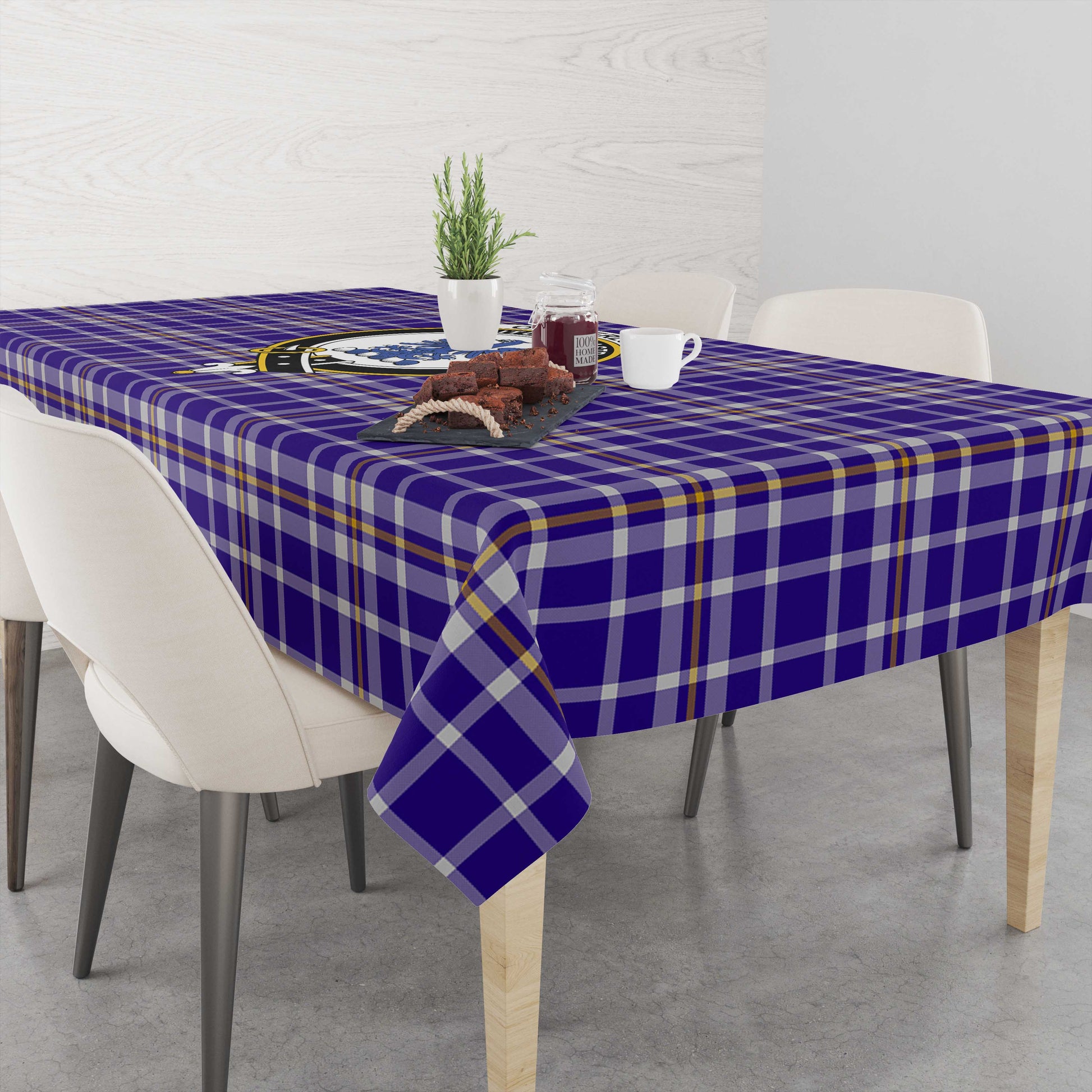 ochterlony-tatan-tablecloth-with-family-crest