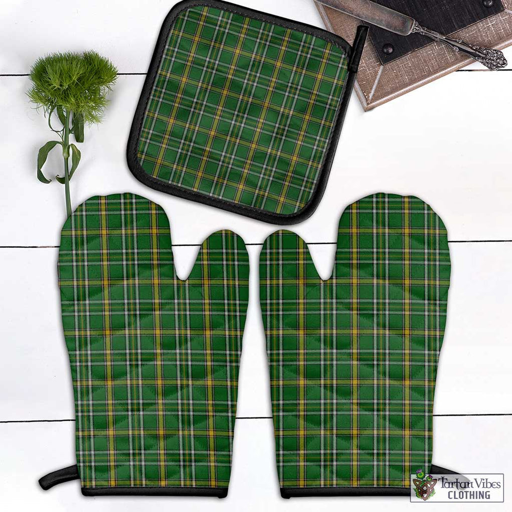 Offaly County Ireland Tartan Combo Oven Mitt & Pot-Holder Combo 1 Oven Mitt & 1 Pot-Holder Black - Tartan Vibes Clothing