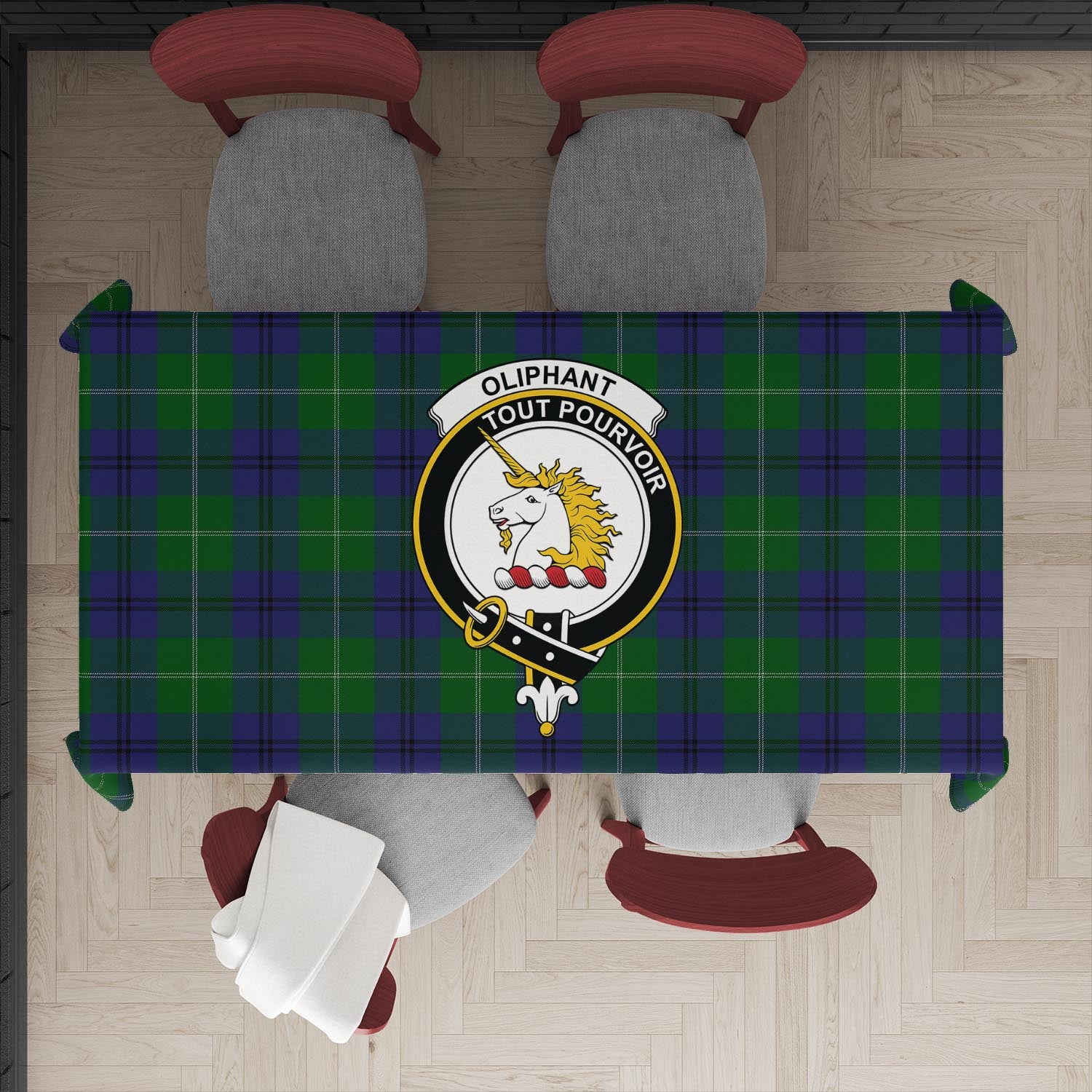 oliphant-tatan-tablecloth-with-family-crest