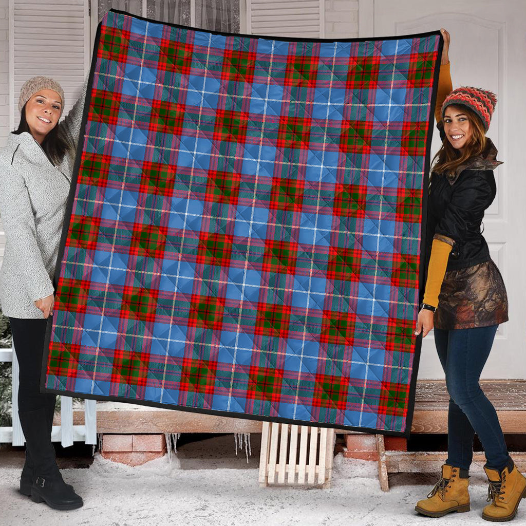 pennycook-tartan-quilt