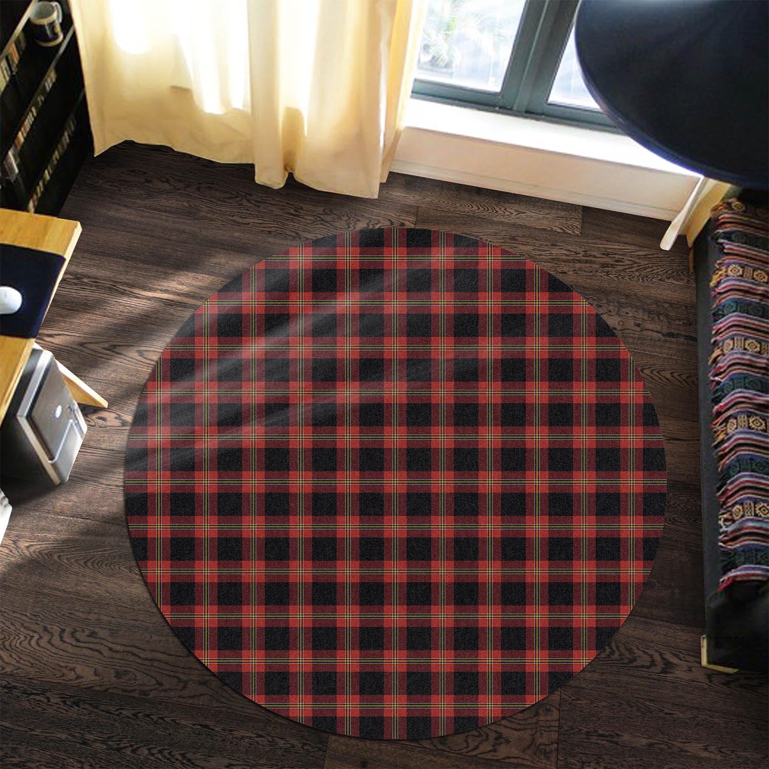 perry-pirrie-tartan-round-rug