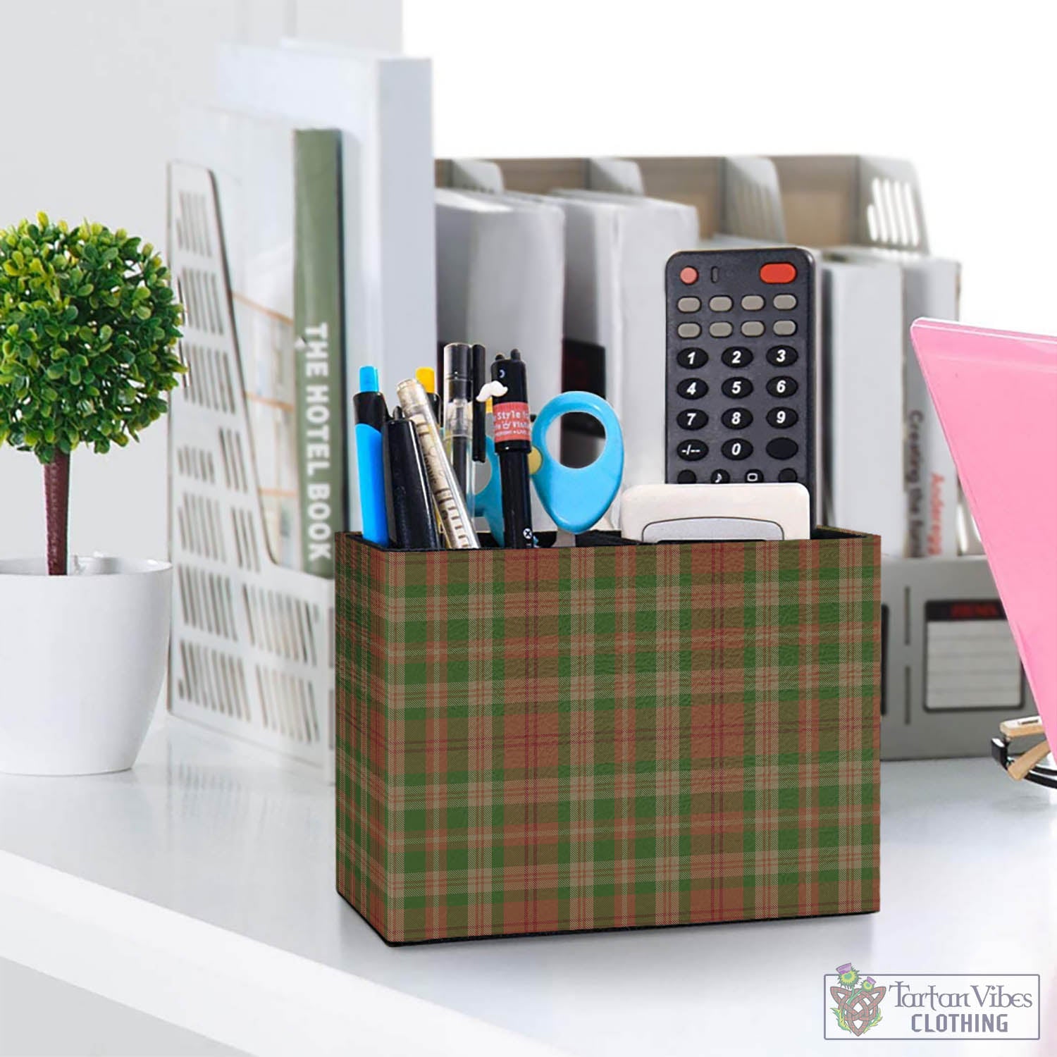 Tartan Vibes Clothing Pierce Tartan Pen Holder