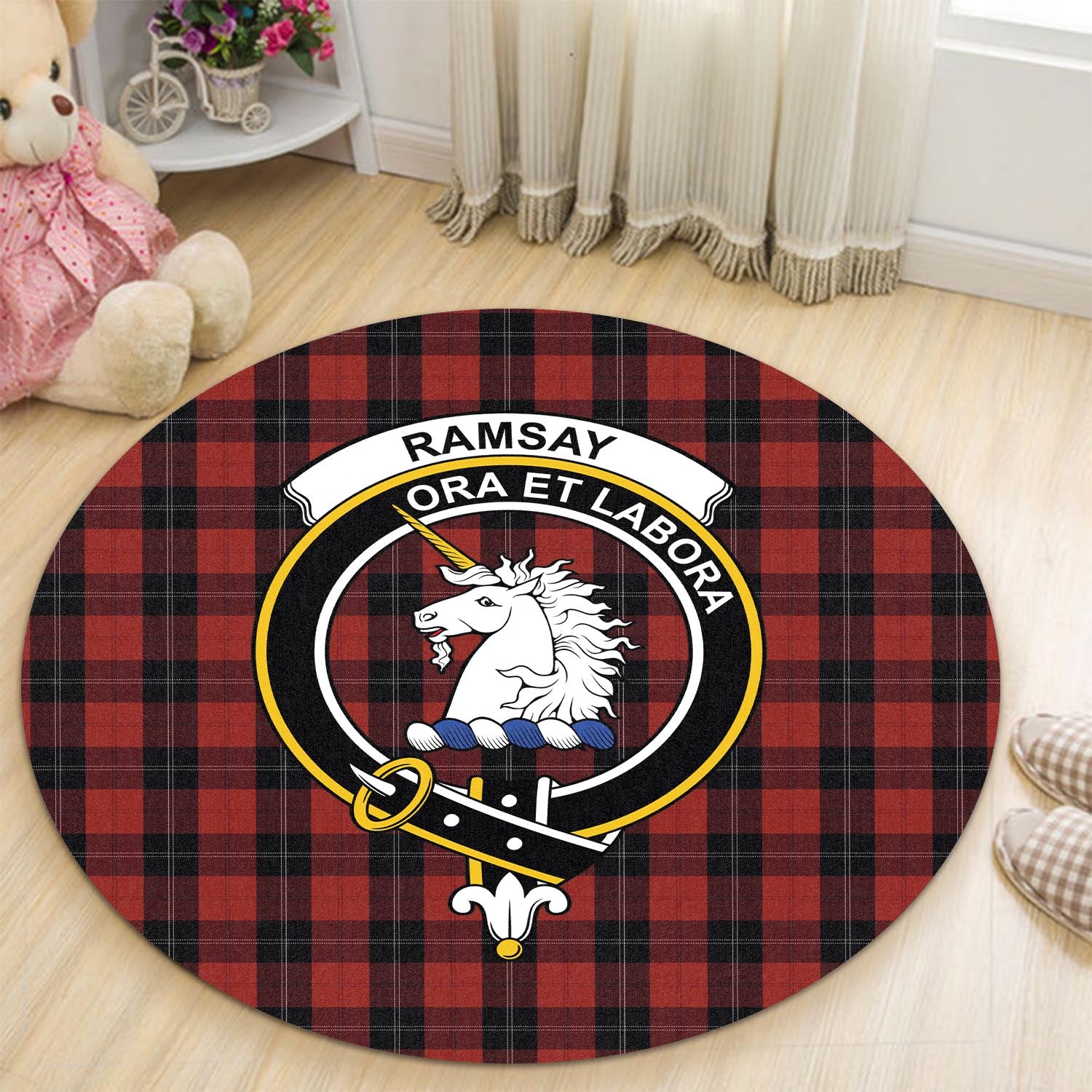 ramsay-tartan-round-rug-with-family-crest