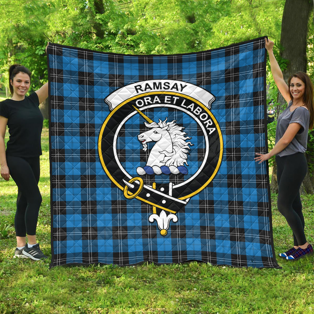 ramsay-blue-ancient-tartan-quilt-with-family-crest