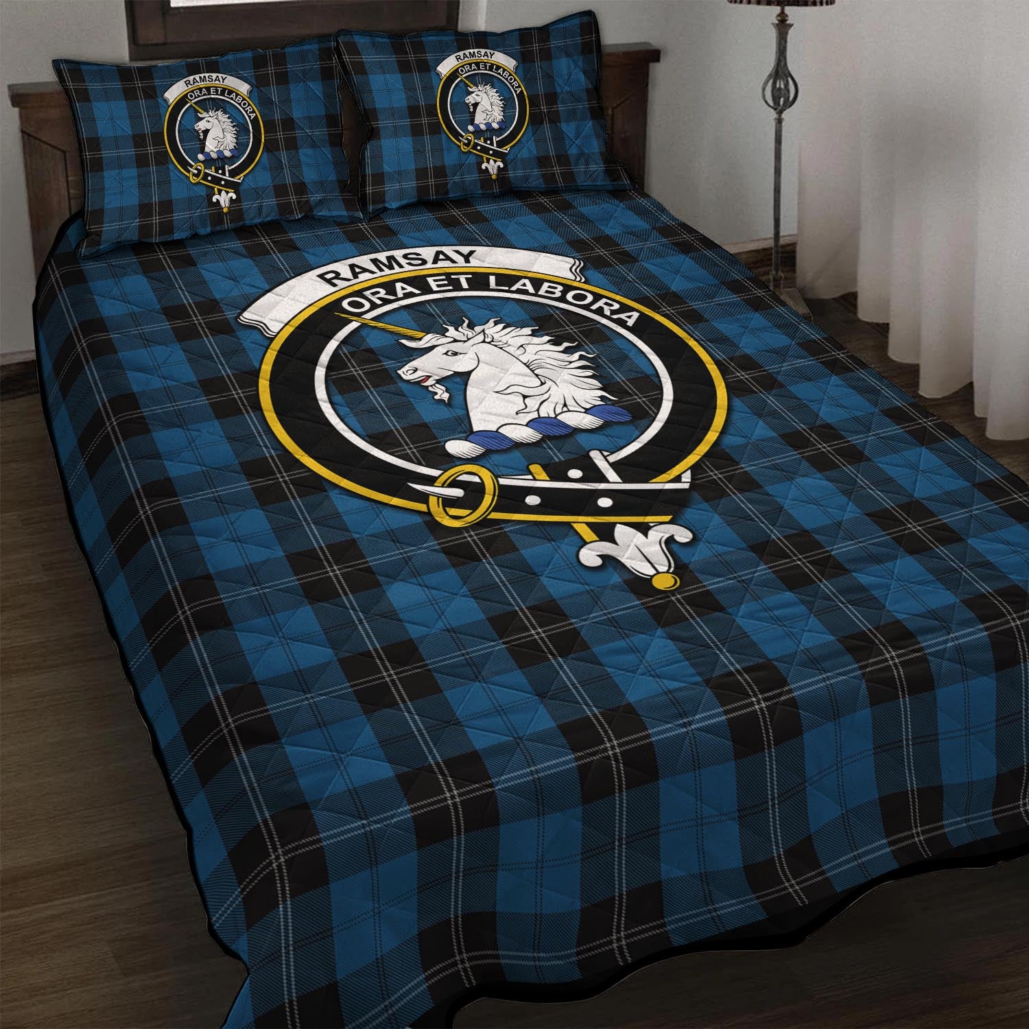 Ramsay Blue Hunting Tartan Quilt Bed Set with Family Crest - Tartan Vibes Clothing