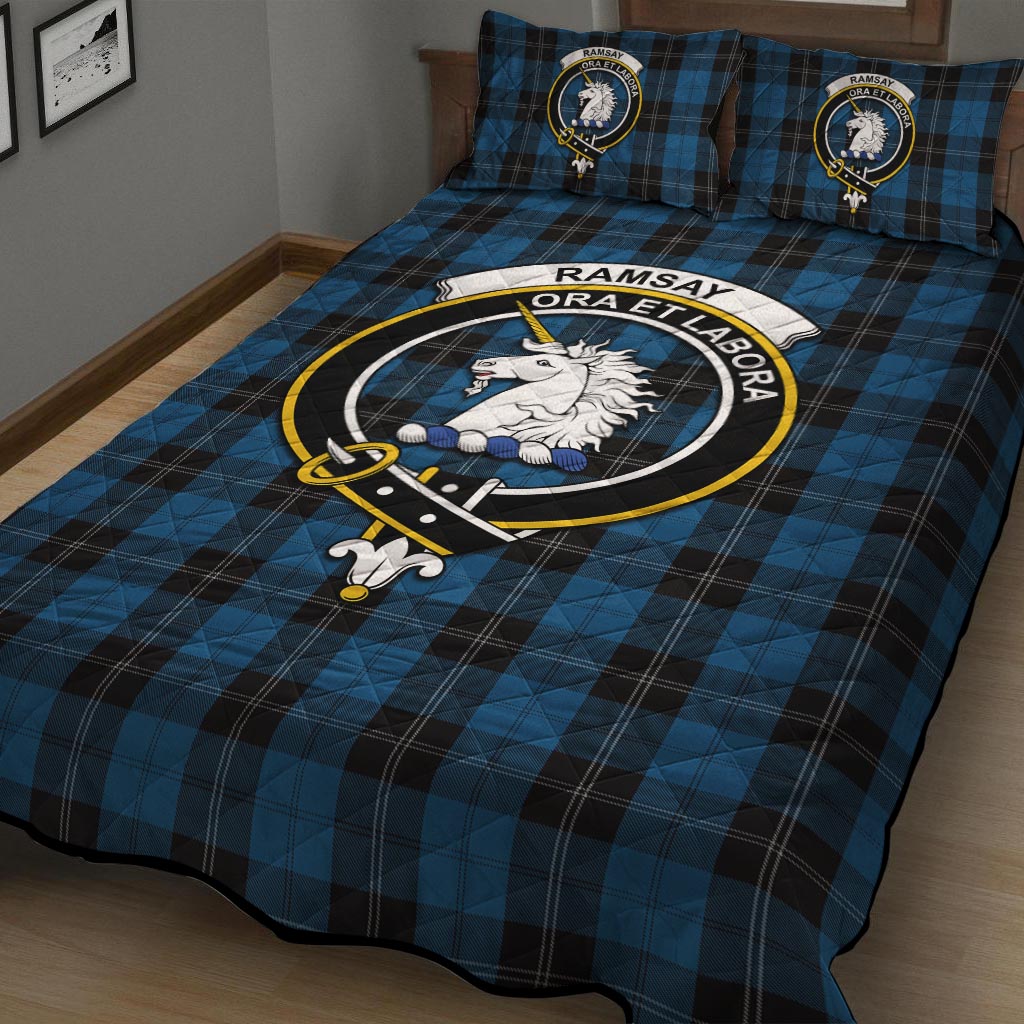 Ramsay Blue Hunting Tartan Quilt Bed Set with Family Crest - Tartan Vibes Clothing