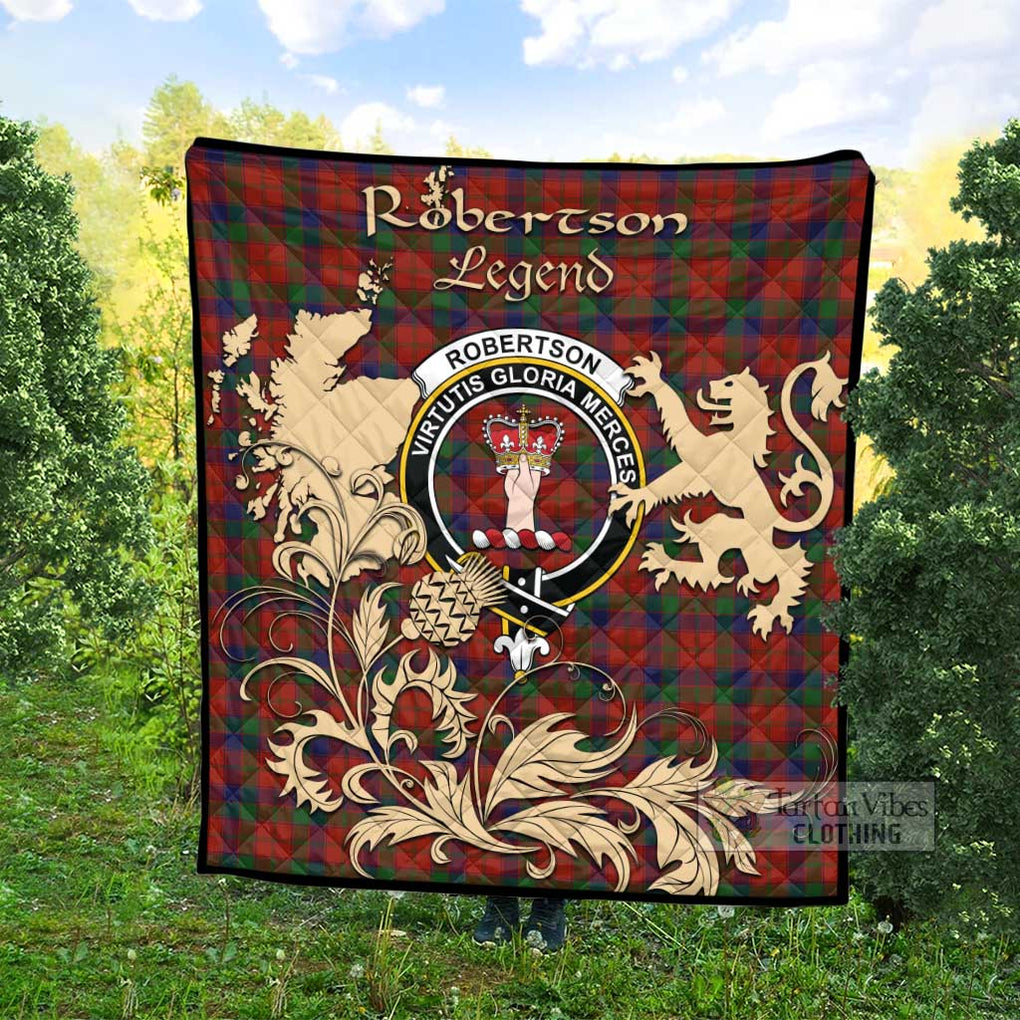 Tartan Vibes Clothing Robertson Tartan Quilt with Family Crest and Scottish Symbol Style