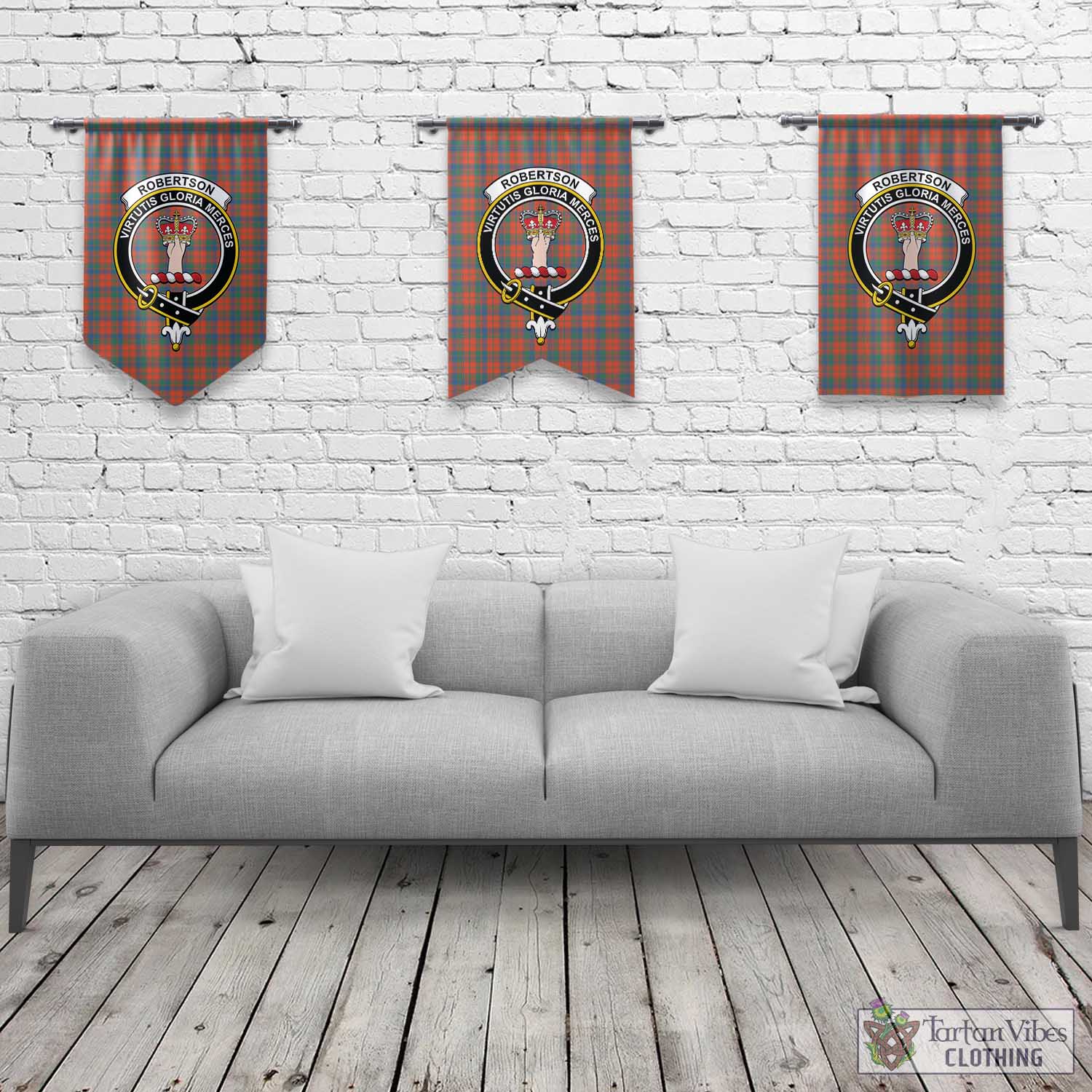 Tartan Vibes Clothing Robertson Ancient Tartan Gonfalon, Tartan Banner with Family Crest