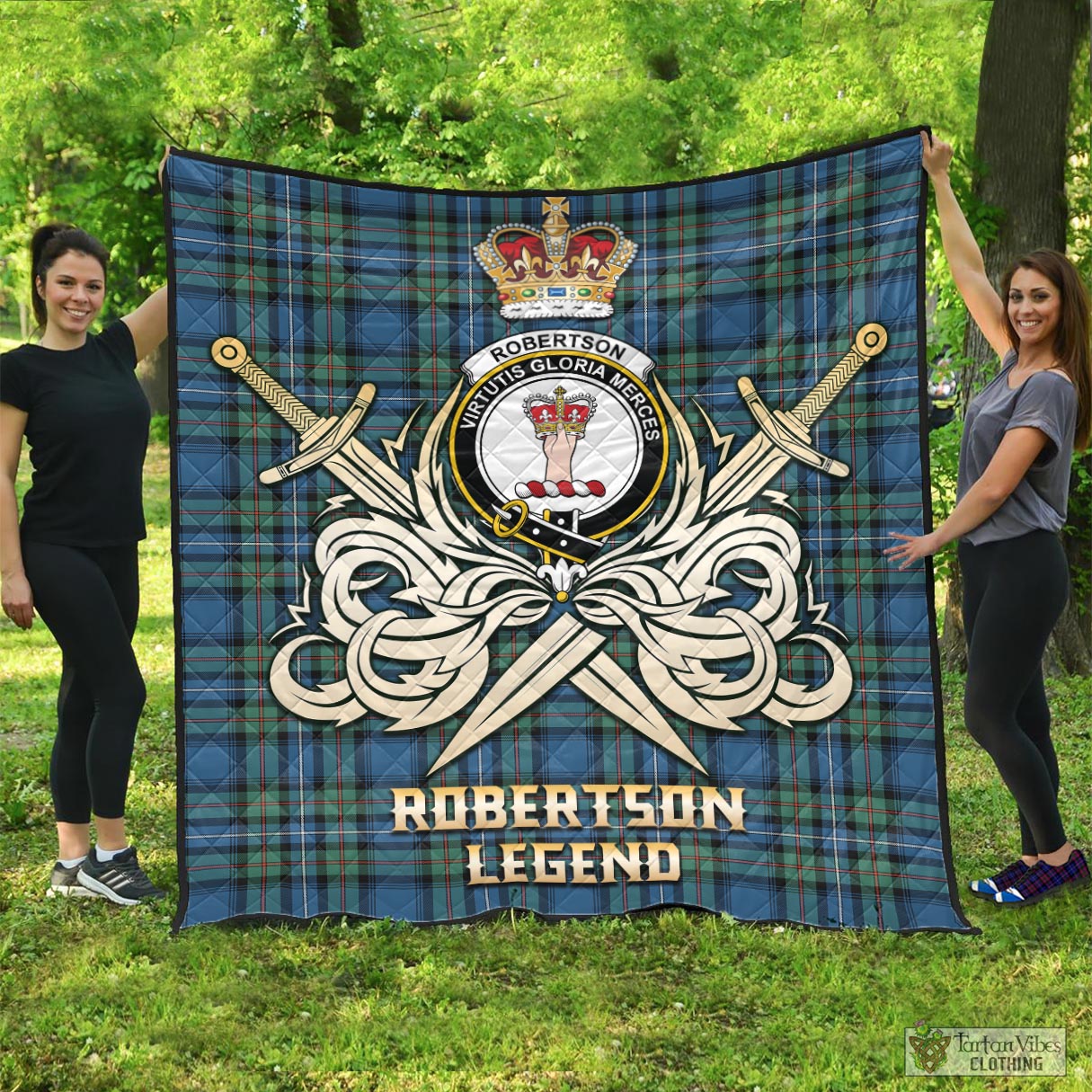 Tartan Vibes Clothing Robertson Hunting Ancient Tartan Quilt with Clan Crest and the Golden Sword of Courageous Legacy