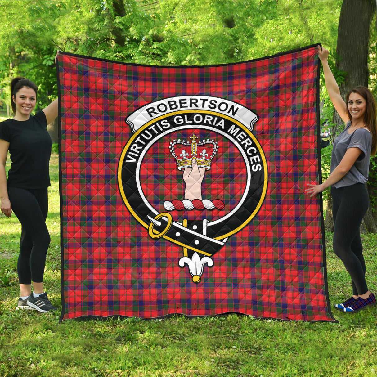 robertson-modern-tartan-quilt-with-family-crest