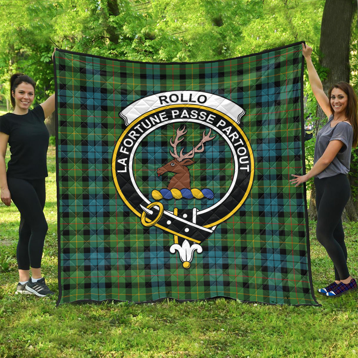 rollo-ancient-tartan-quilt-with-family-crest