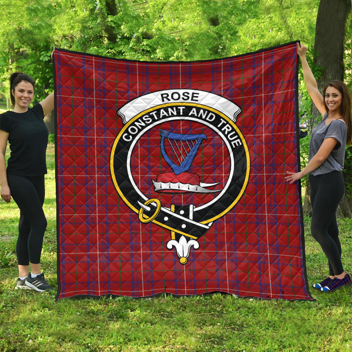 rose-tartan-quilt-with-family-crest