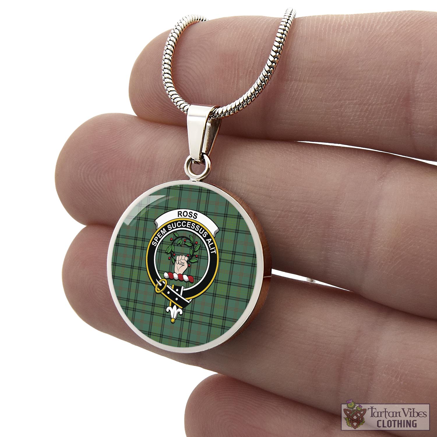 Tartan Vibes Clothing Ross Hunting Ancient Tartan Circle Necklace with Family Crest