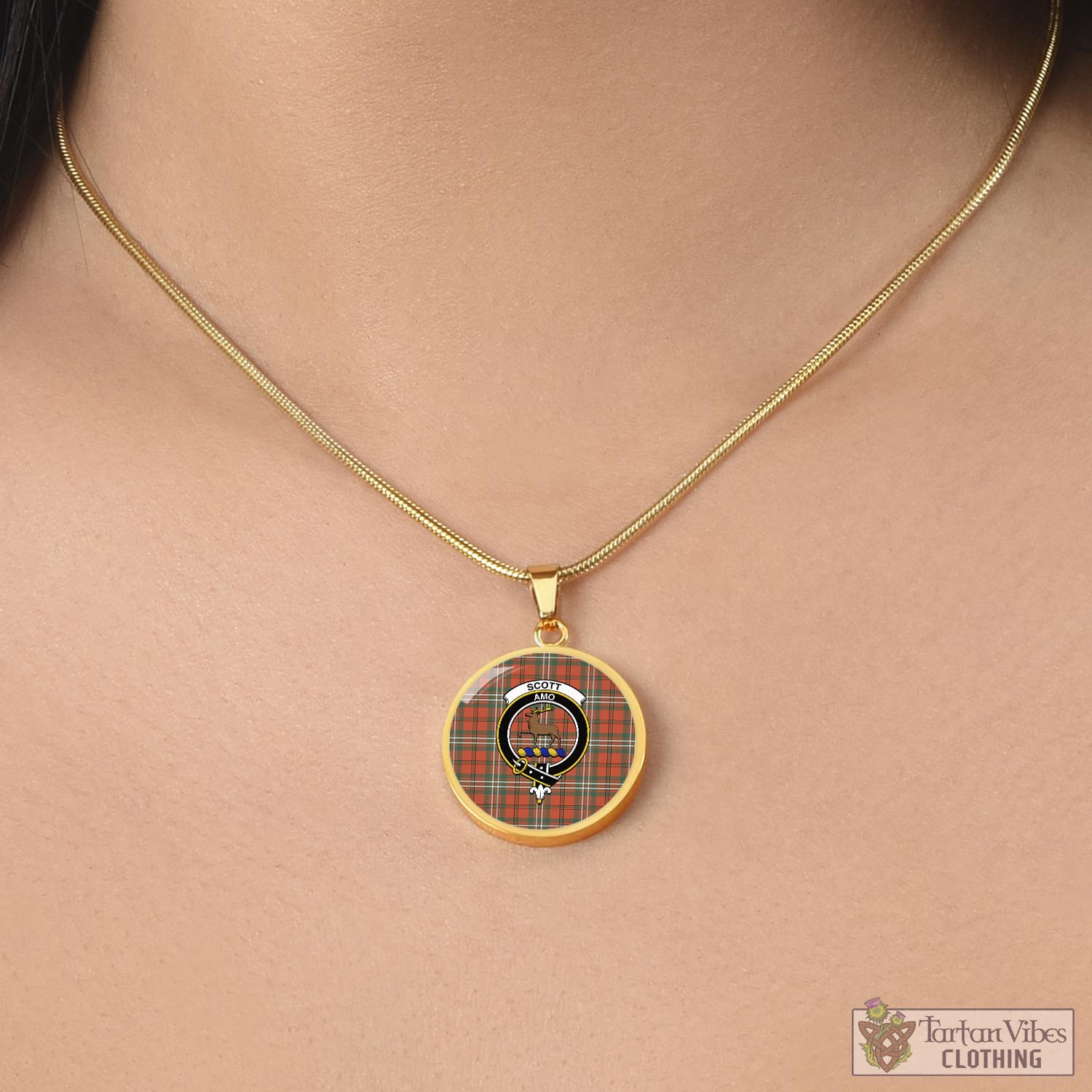 Tartan Vibes Clothing Scott Ancient Tartan Circle Necklace with Family Crest