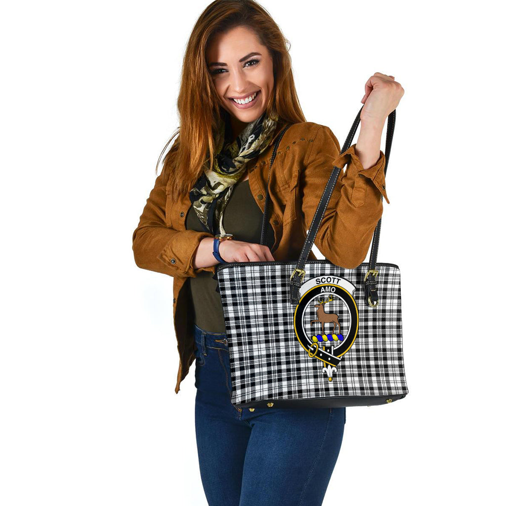 scott-black-white-tartan-leather-tote-bag-with-family-crest