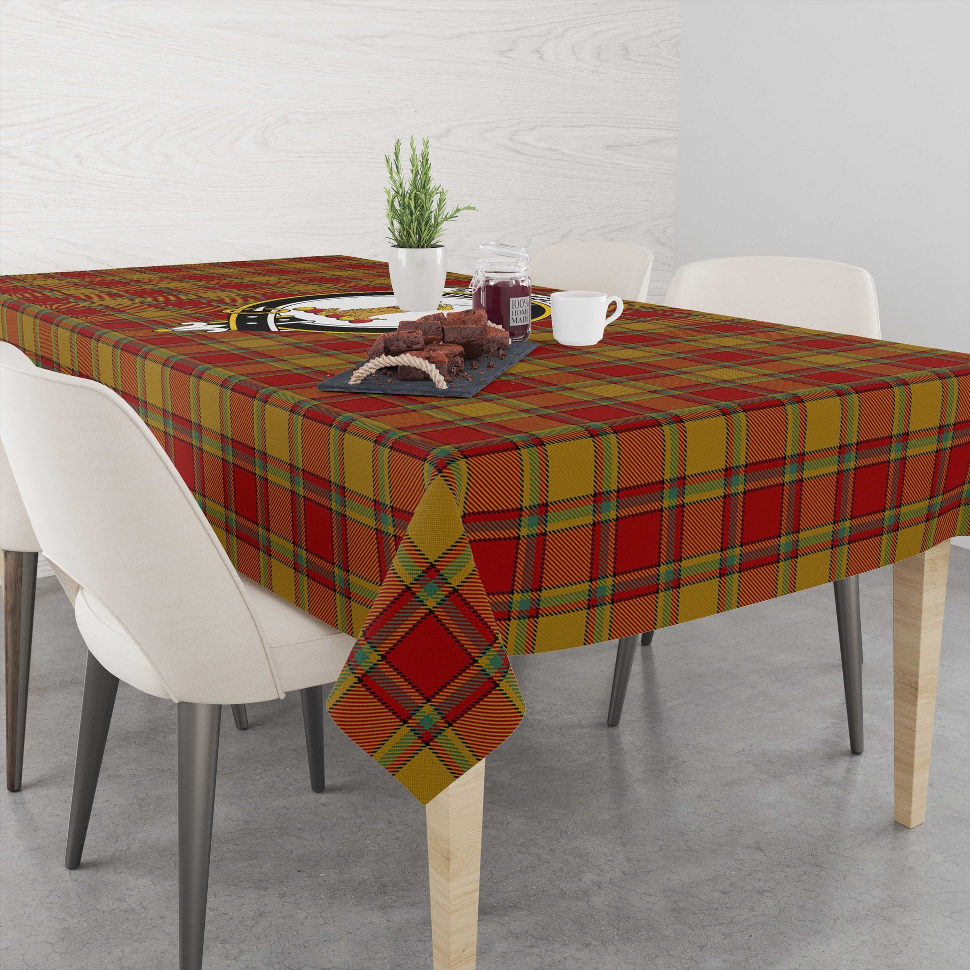 scrymgeour-tatan-tablecloth-with-family-crest