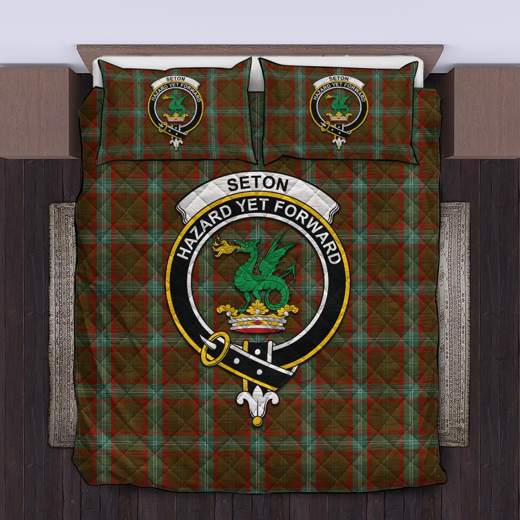 Seton Hunting Tartan Quilt Bed Set with Family Crest