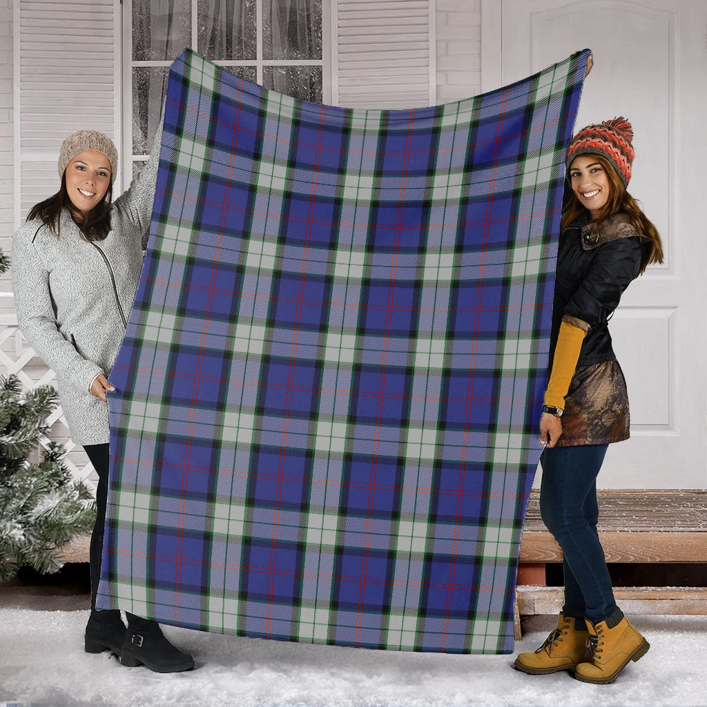 sinclair-dress-tartan-blanket