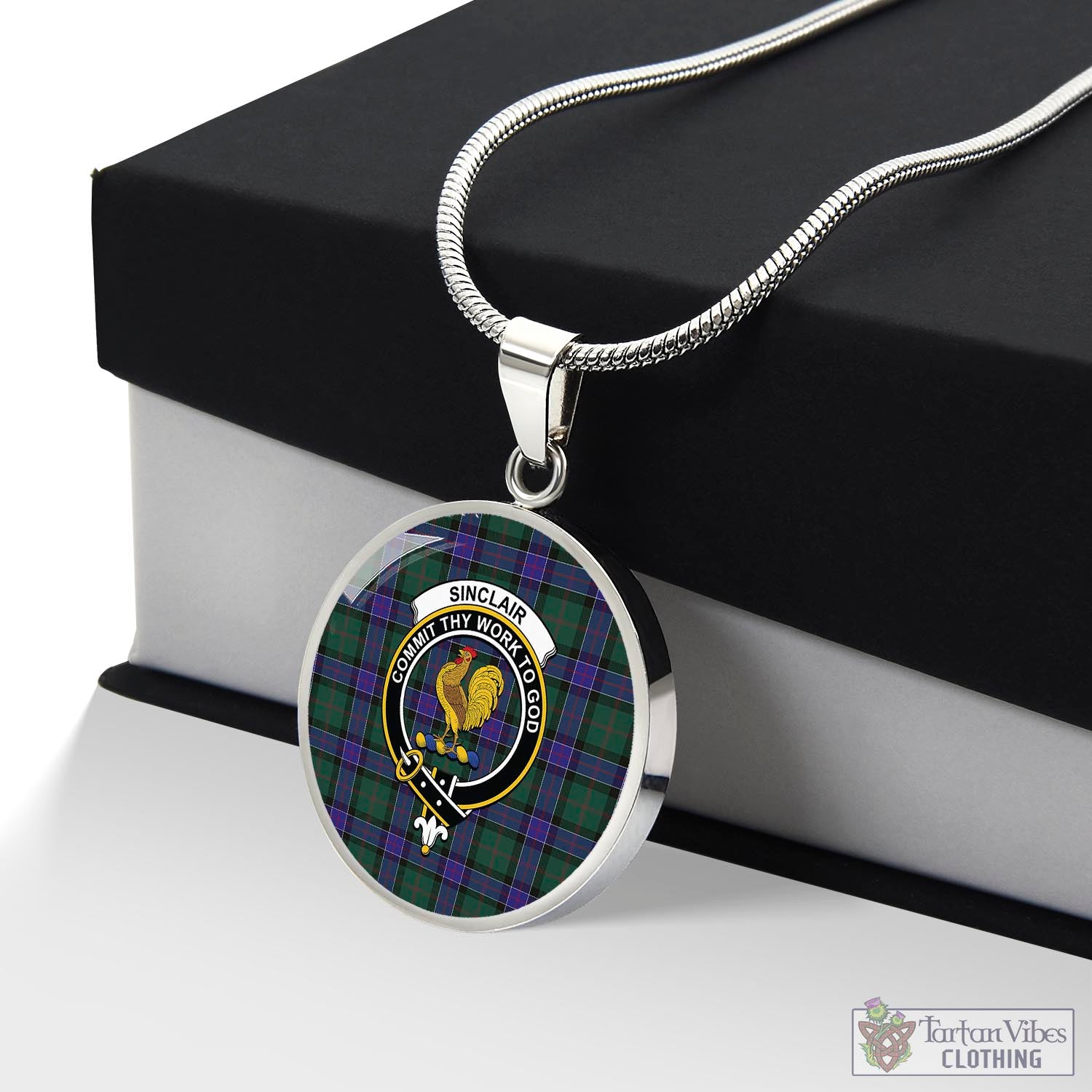 Tartan Vibes Clothing Sinclair Hunting Modern Tartan Circle Necklace with Family Crest