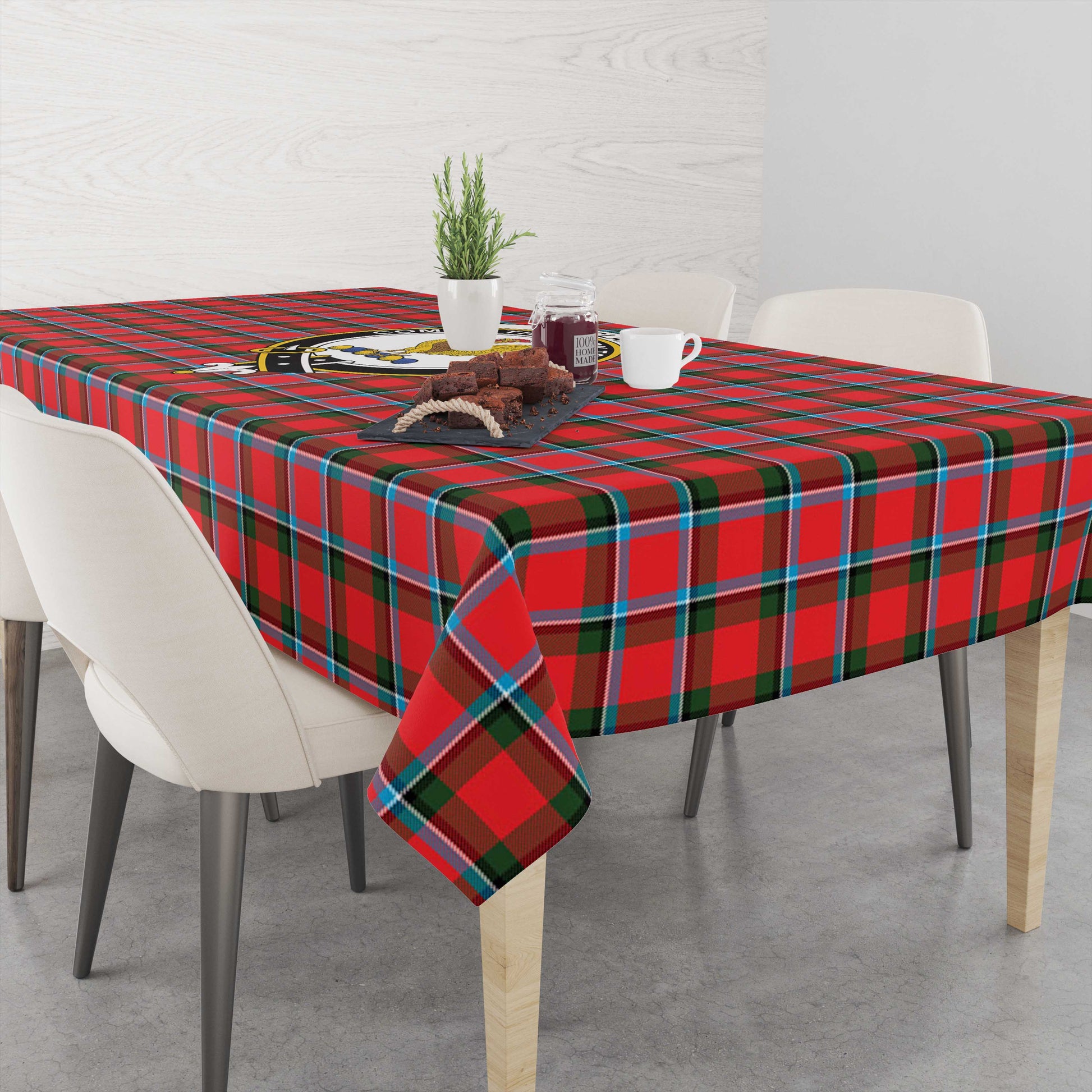 sinclair-modern-tatan-tablecloth-with-family-crest