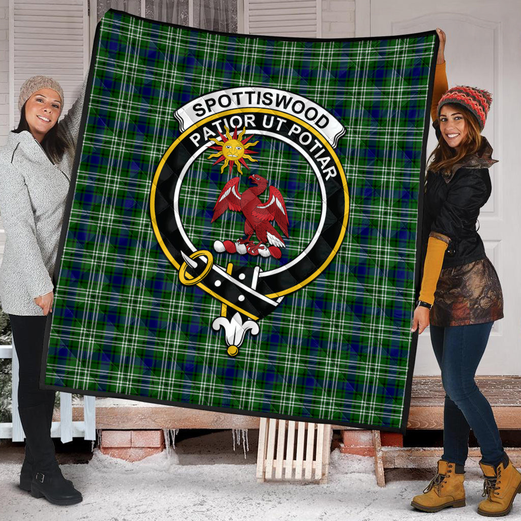 spottiswood-tartan-quilt-with-family-crest