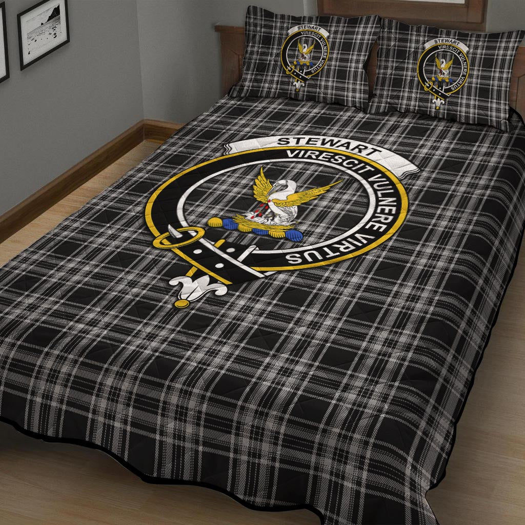 Stewart Black and White Tartan Quilt Bed Set with Family Crest - Tartan Vibes Clothing