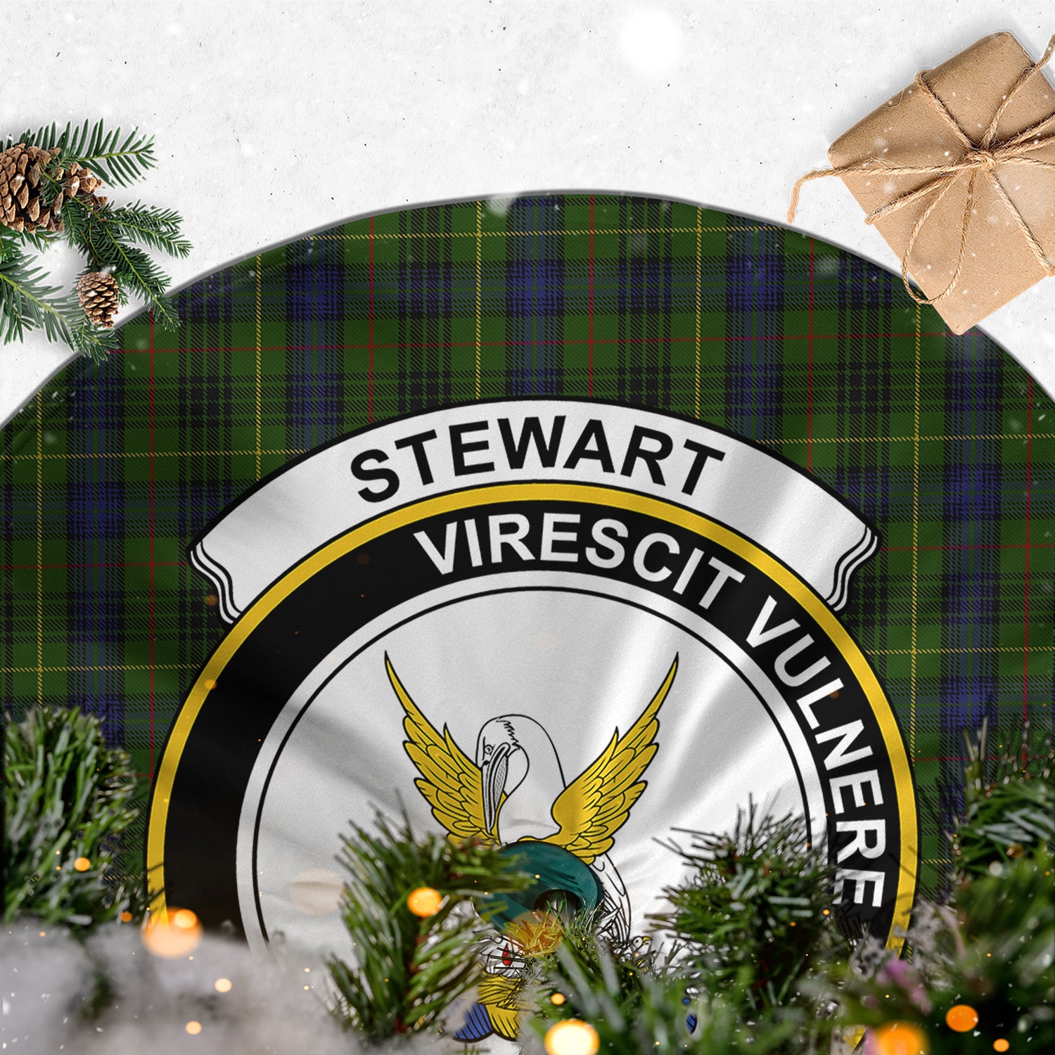 stewart-hunting-tartan-christmas-tree-skirt-with-family-crest