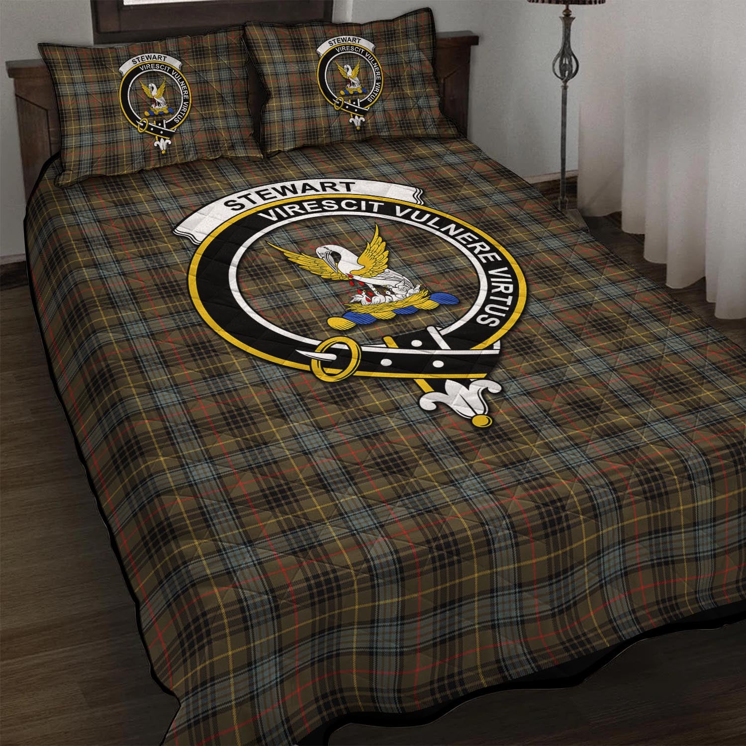 Stewart Hunting Weathered Tartan Quilt Bed Set with Family Crest - Tartan Vibes Clothing