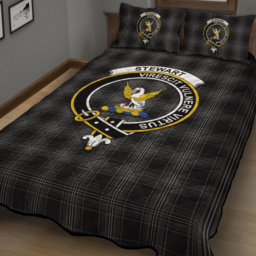 Stewart Mourning Tartan Quilt Bed Set with Family Crest - Tartan Vibes Clothing