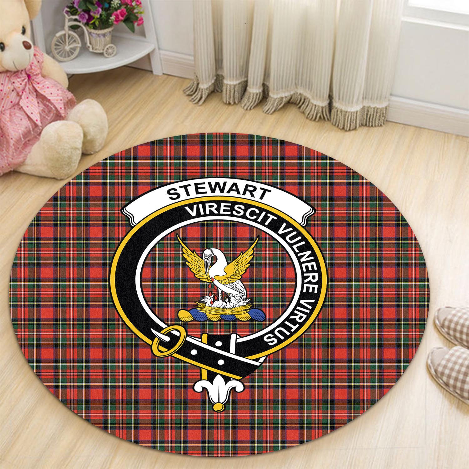 stewart-royal-modern-tartan-round-rug-with-family-crest