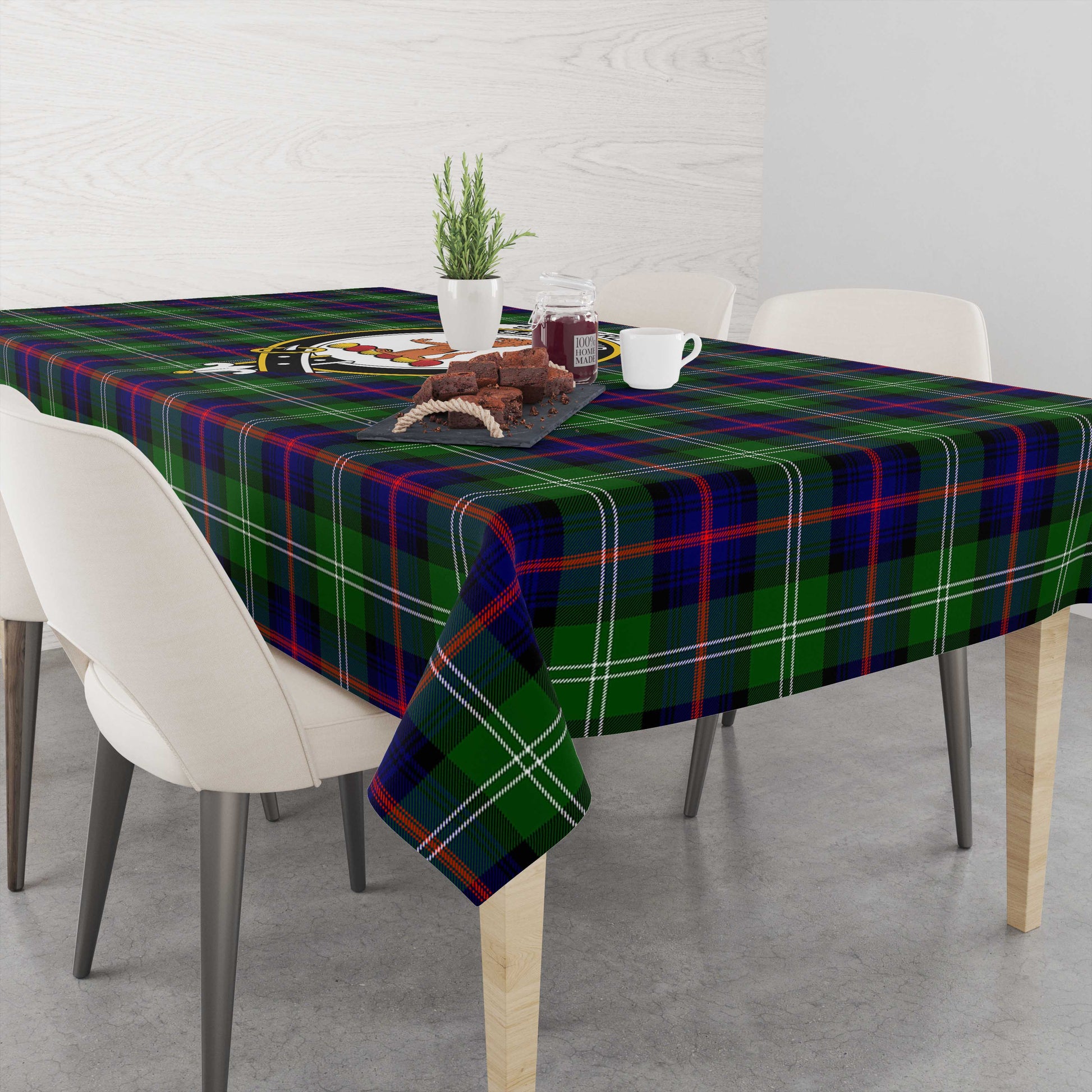 sutherland-modern-tatan-tablecloth-with-family-crest