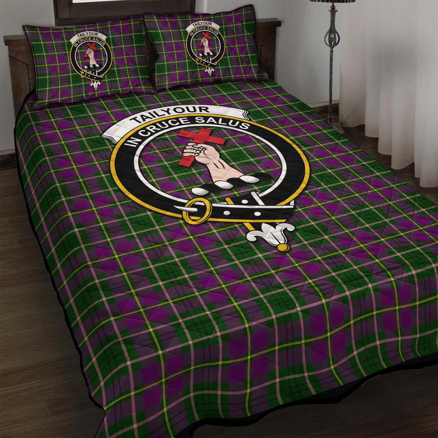 Taylor (Tailylour) Tartan Quilt Bed Set with Family Crest - Tartan Vibes Clothing