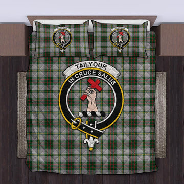 Taylor Dress Tartan Quilt Bed Set with Family Crest