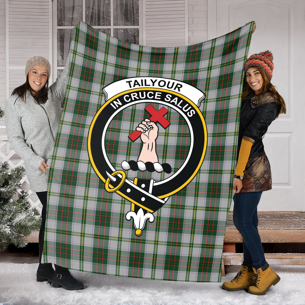 taylor-dress-tartab-blanket-with-family-crest