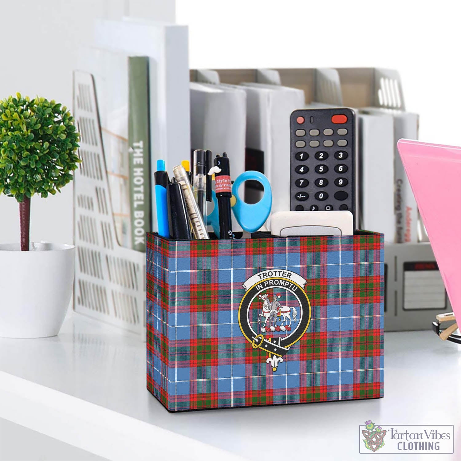 Tartan Vibes Clothing Trotter Tartan Pen Holder with Family Crest