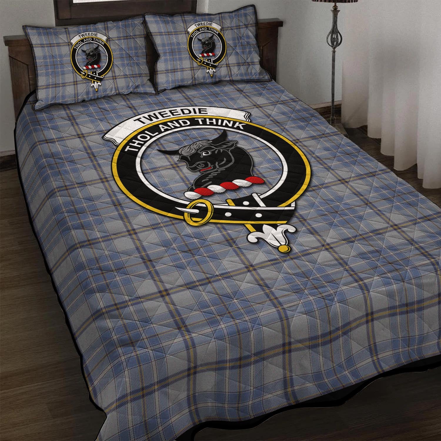 Tweedie Tartan Quilt Bed Set with Family Crest - Tartan Vibes Clothing