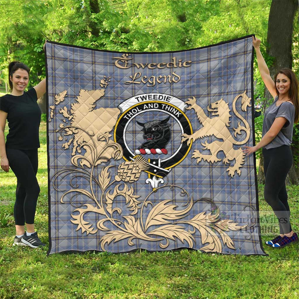 Tartan Vibes Clothing Tweedie Tartan Quilt with Family Crest and Scottish Symbol Style