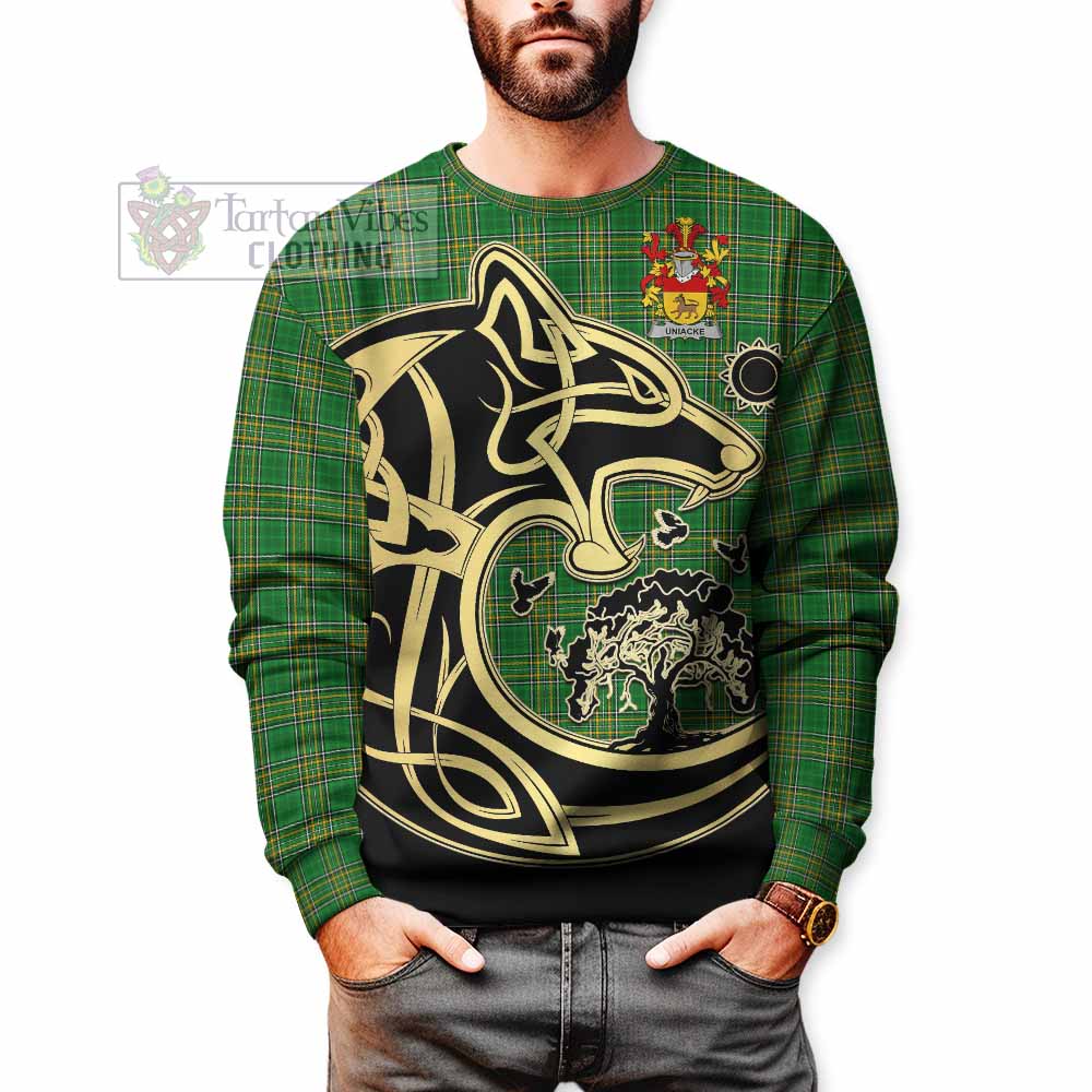 Tartan Vibes Clothing Uniacke Irish Tartan Sweatshirt with Coat of Arms Celtic Wolf Style