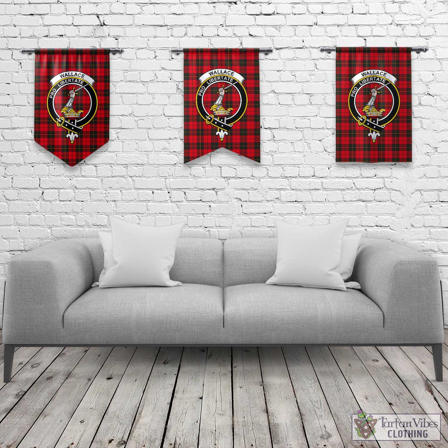 Tartan Vibes Clothing Wallace Weathered Tartan Gonfalon, Tartan Banner with Family Crest