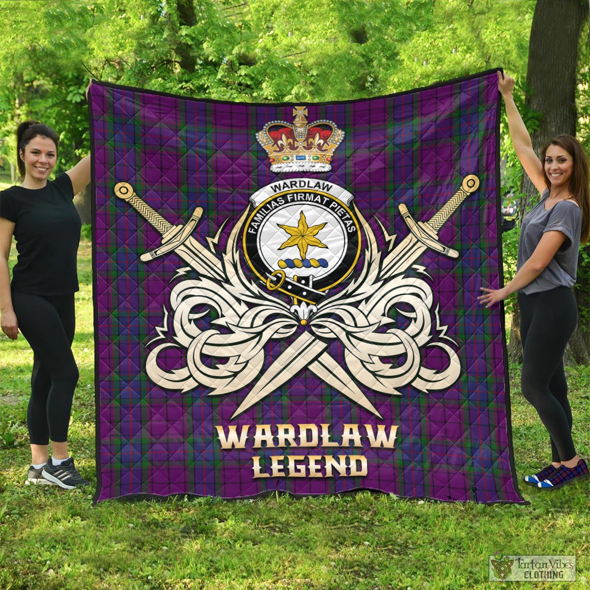 Tartan Vibes Clothing Wardlaw Tartan Quilt with Clan Crest and the Golden Sword of Courageous Legacy