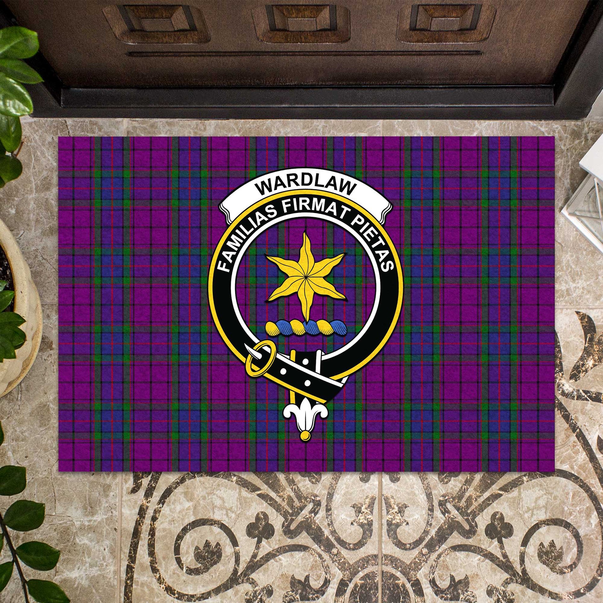 Wardlaw Tartan Door Mat with Family Crest - Tartanvibesclothing Shop