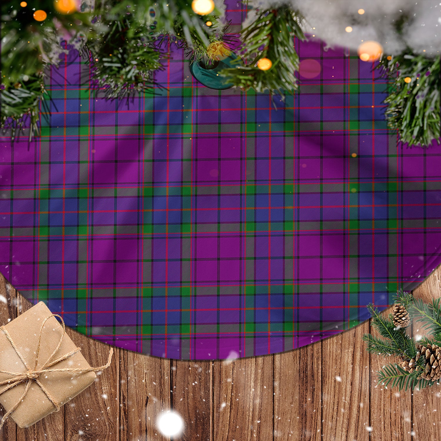 wardlaw-modern-tartan-christmas-tree-skirt