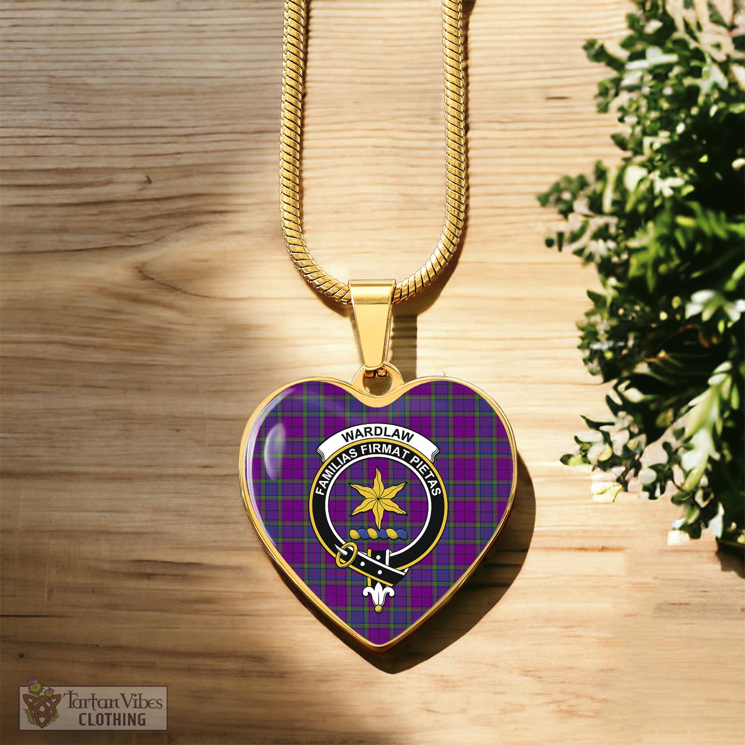 Tartan Vibes Clothing Wardlaw Modern Tartan Heart Necklace with Family Crest