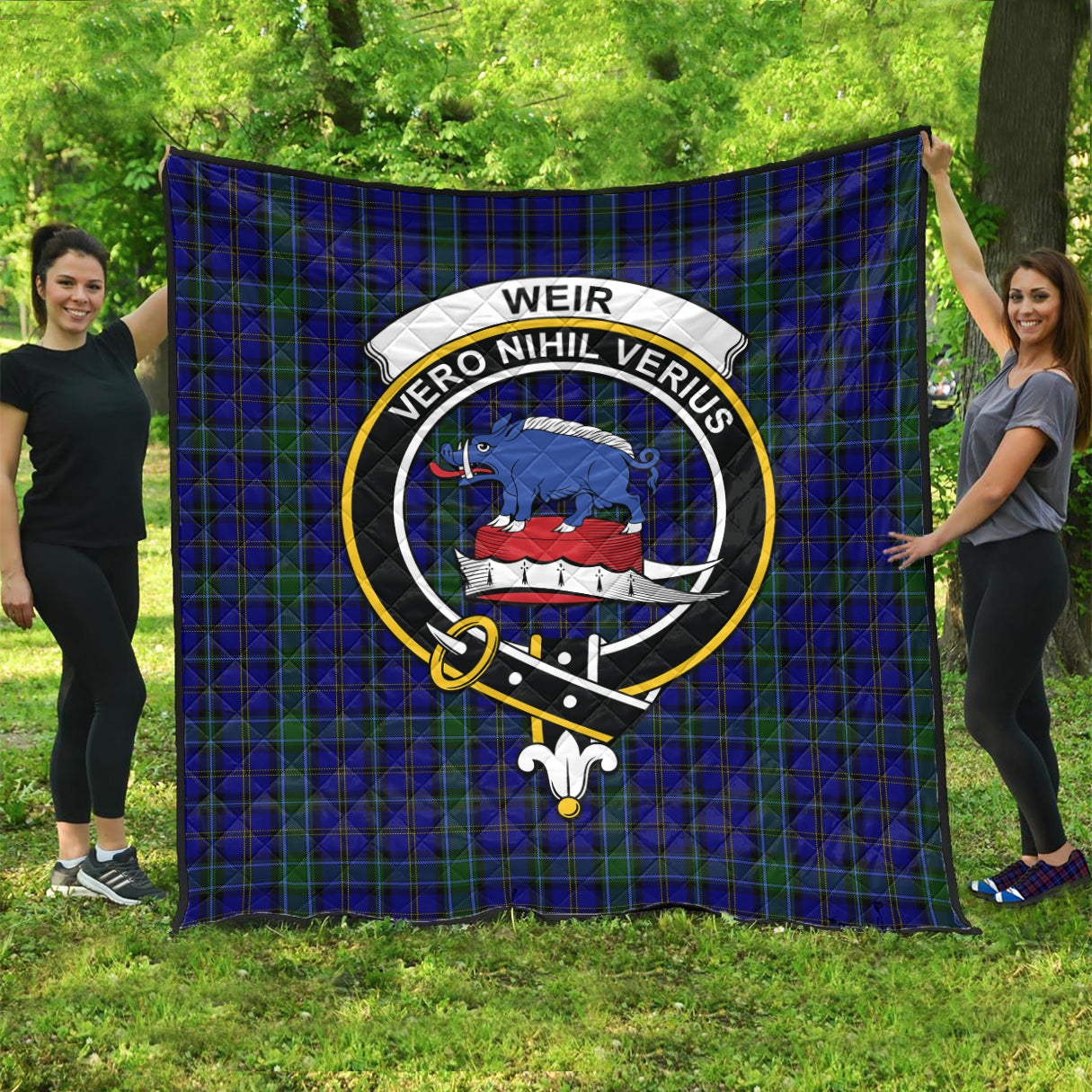 weir-tartan-quilt-with-family-crest