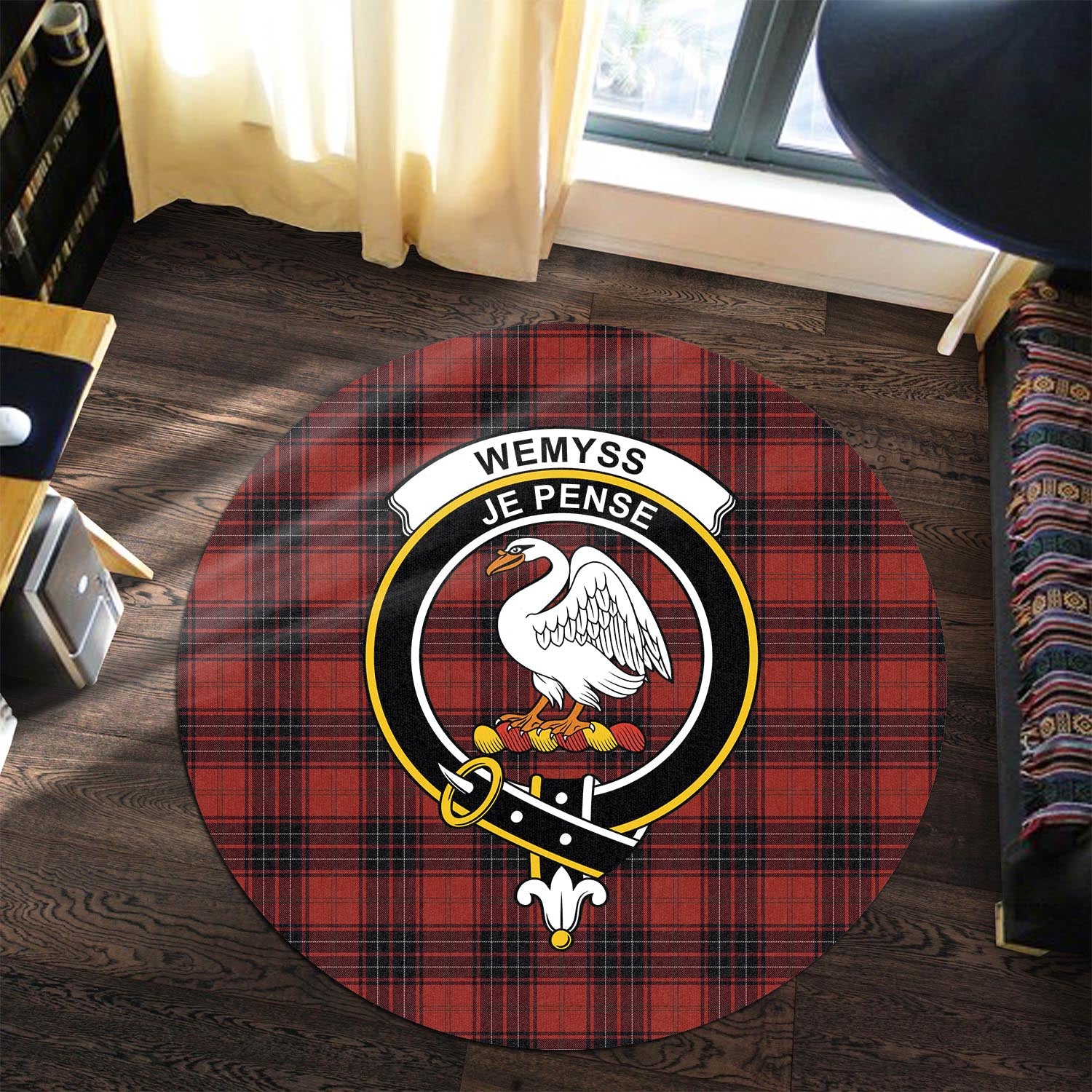 wemyss-tartan-round-rug-with-family-crest