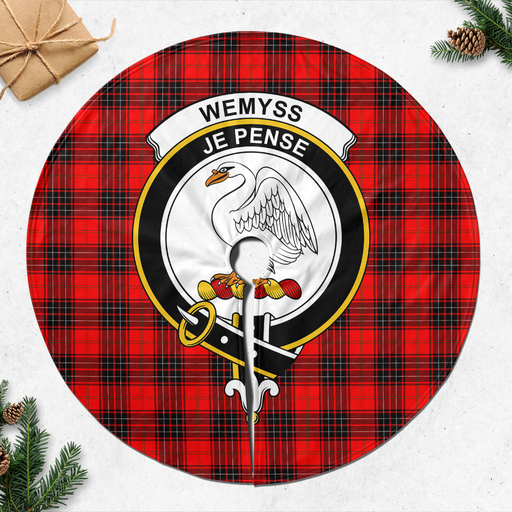 wemyss-modern-tartan-christmas-tree-skirt-with-family-crest