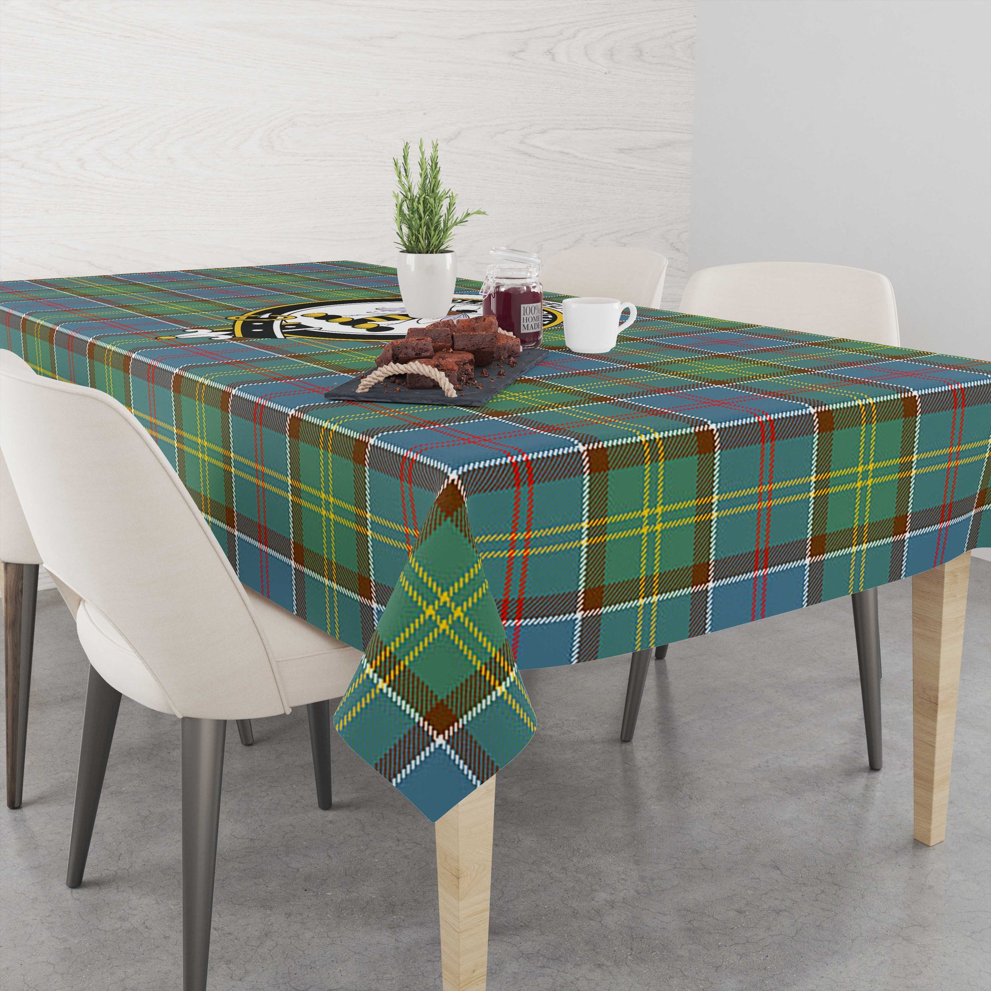whitelaw-tatan-tablecloth-with-family-crest